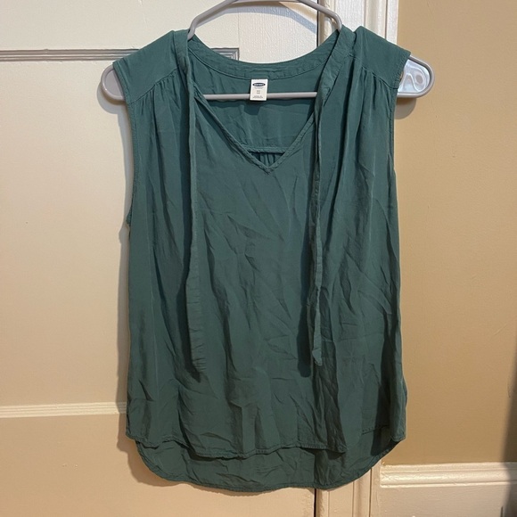 Old Navy Tops - Women's Sleeveless teal Top